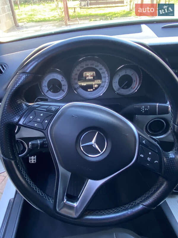 Позашляховик / Кросовер Mercedes-Benz GLK-Class 2012 в Рівному