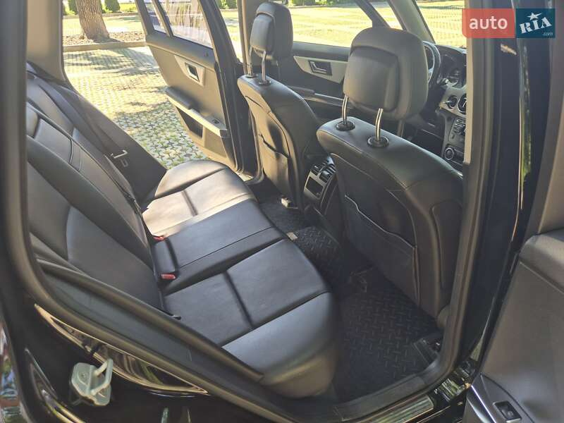 Позашляховик / Кросовер Mercedes-Benz GLK-Class 2012 в Харкові фото 12 Позашляховик / Кросовер Mercedes-Benz GLK-Class 2012 в Харкові