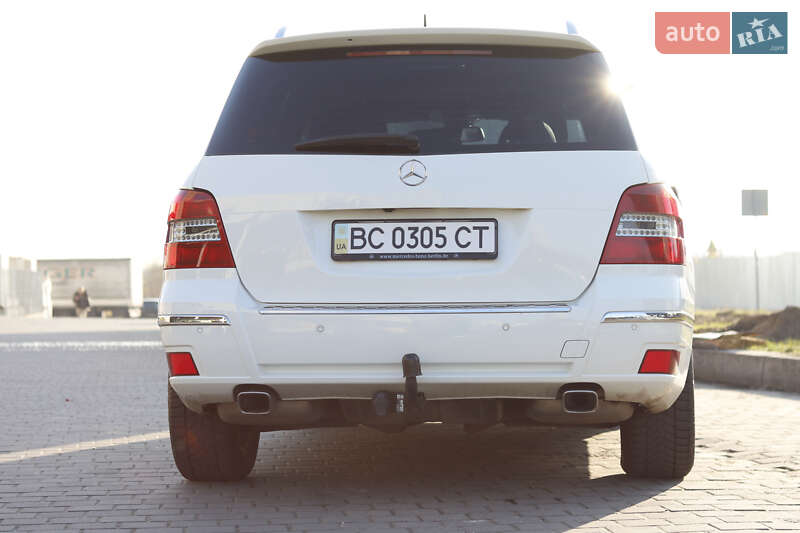 Позашляховик / Кросовер Mercedes-Benz GLK-Class 2010 в Львові фото 9 Позашляховик / Кросовер Mercedes-Benz GLK-Class 2010 в Львові