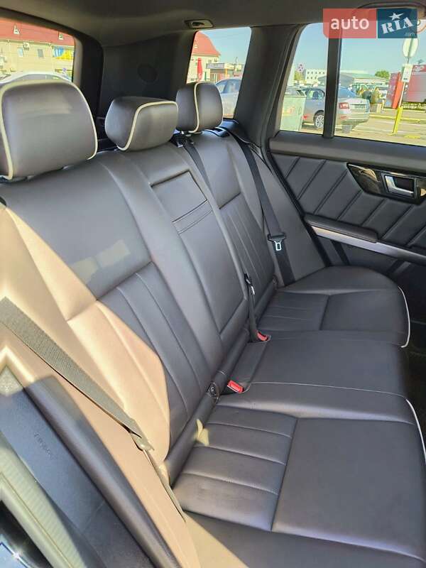 Позашляховик / Кросовер Mercedes-Benz GLK-Class 2013 в Києві