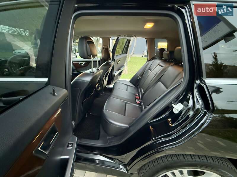 Позашляховик / Кросовер Mercedes-Benz GLK-Class 2013 в Одесі фото 66 Позашляховик / Кросовер Mercedes-Benz GLK-Class 2013 в Одесі