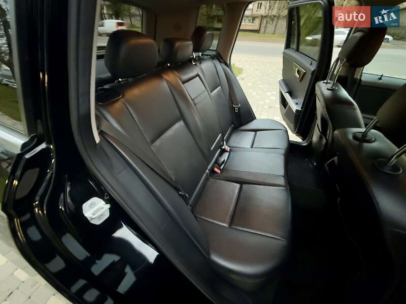 Позашляховик / Кросовер Mercedes-Benz GLK-Class 2013 в Одесі фото 72 Позашляховик / Кросовер Mercedes-Benz GLK-Class 2013 в Одесі