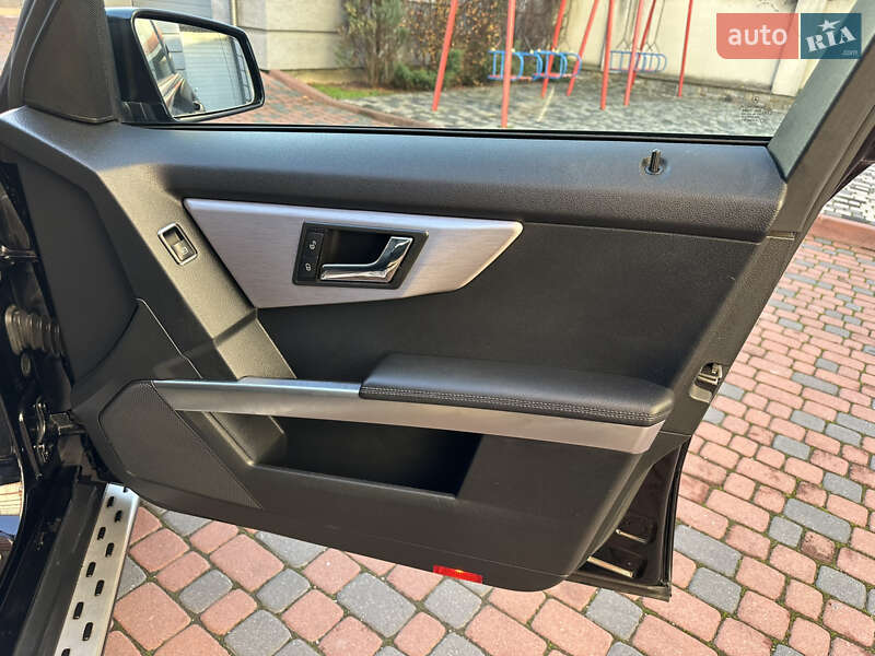 Позашляховик / Кросовер Mercedes-Benz GLK-Class 2011 в Івано-Франківську