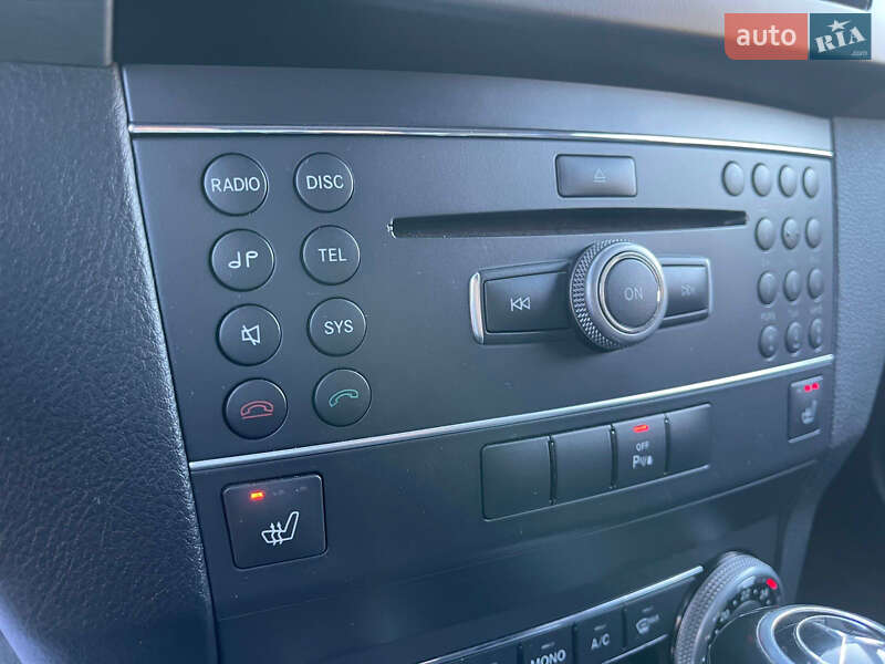 Внедорожник / Кроссовер Mercedes-Benz GLK-Class 2011 в Ровно