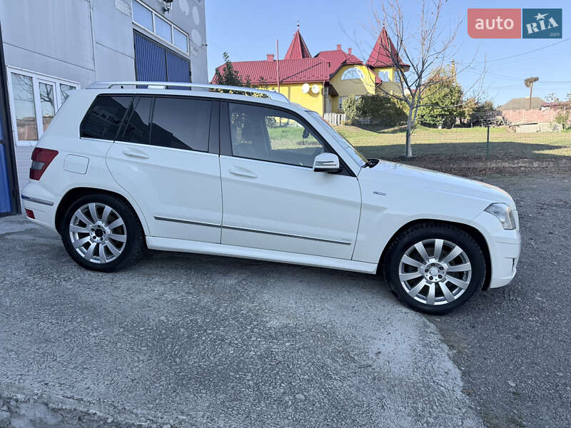 Внедорожник / Кроссовер Mercedes-Benz GLK-Class 2011 в Черновцах фото 10 Внедорожник / Кроссовер Mercedes-Benz GLK-Class 2011 в Черновцах