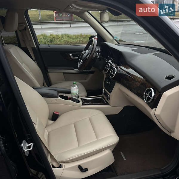 Внедорожник / Кроссовер Mercedes-Benz GLK-Class 2013 в Ровно