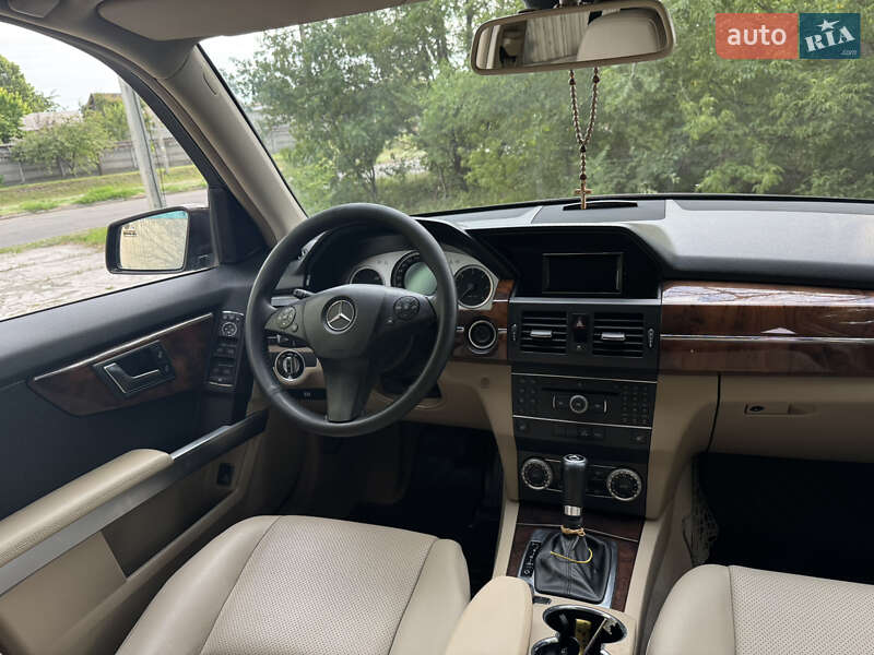 Позашляховик / Кросовер Mercedes-Benz GLK-Class 2011 в Києві