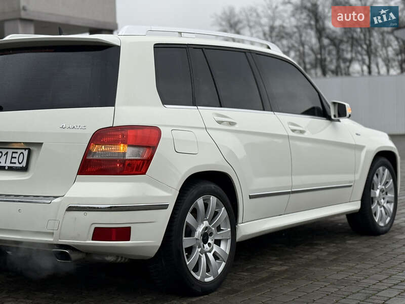 Внедорожник / Кроссовер Mercedes-Benz GLK-Class 2011 в Черновцах