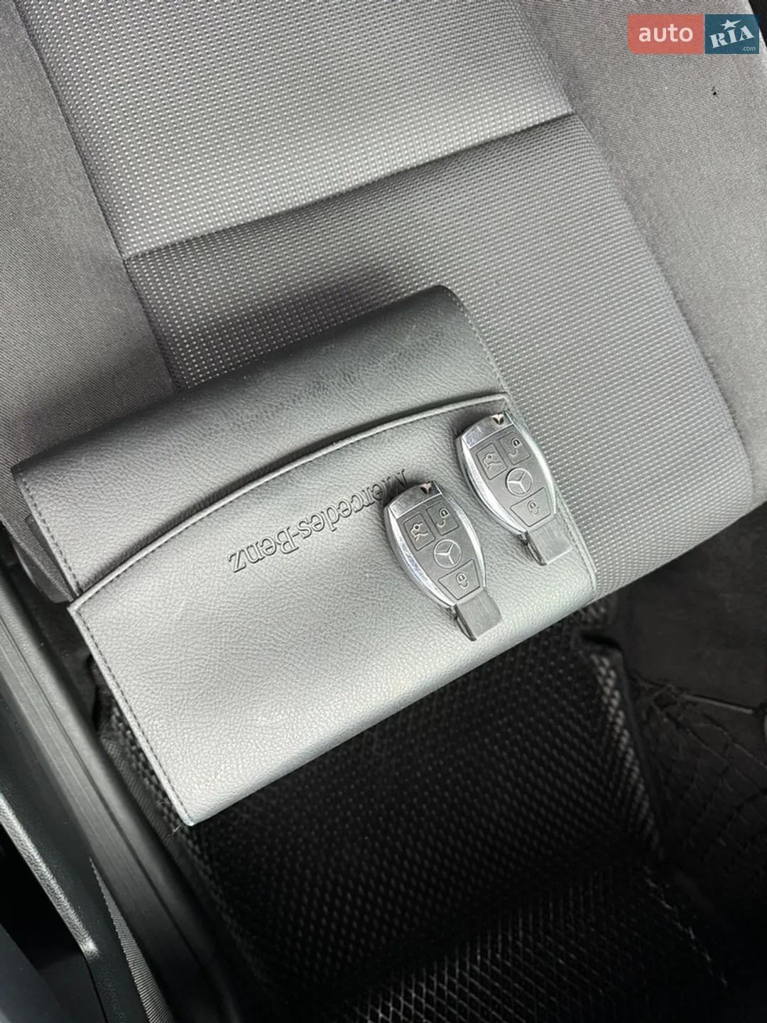 2011 Mercedes-Benz GLK-klasse - мініатюра 38