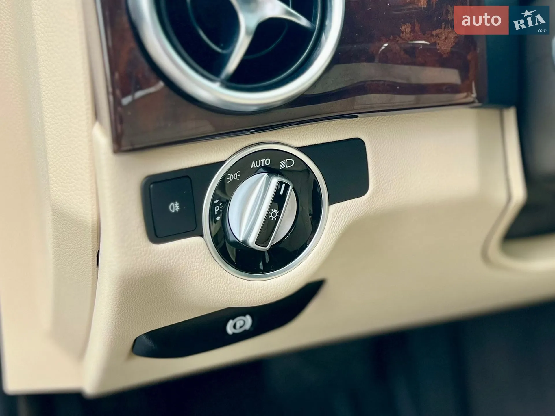 2014 Mercedes-Benz GLK-klasse - мініатюра 26