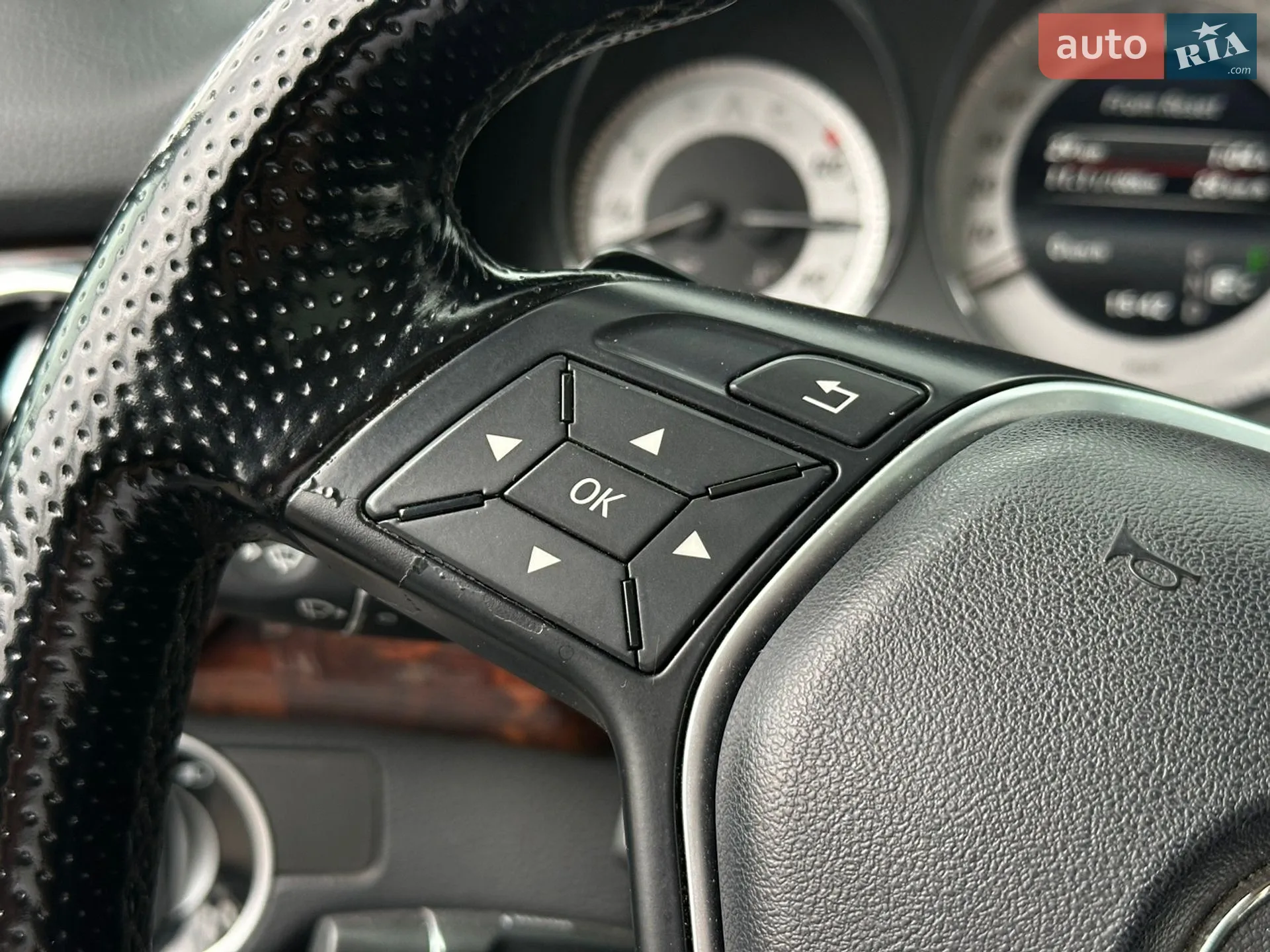 2013 Mercedes-Benz GLK-klasse - мініатюра 27