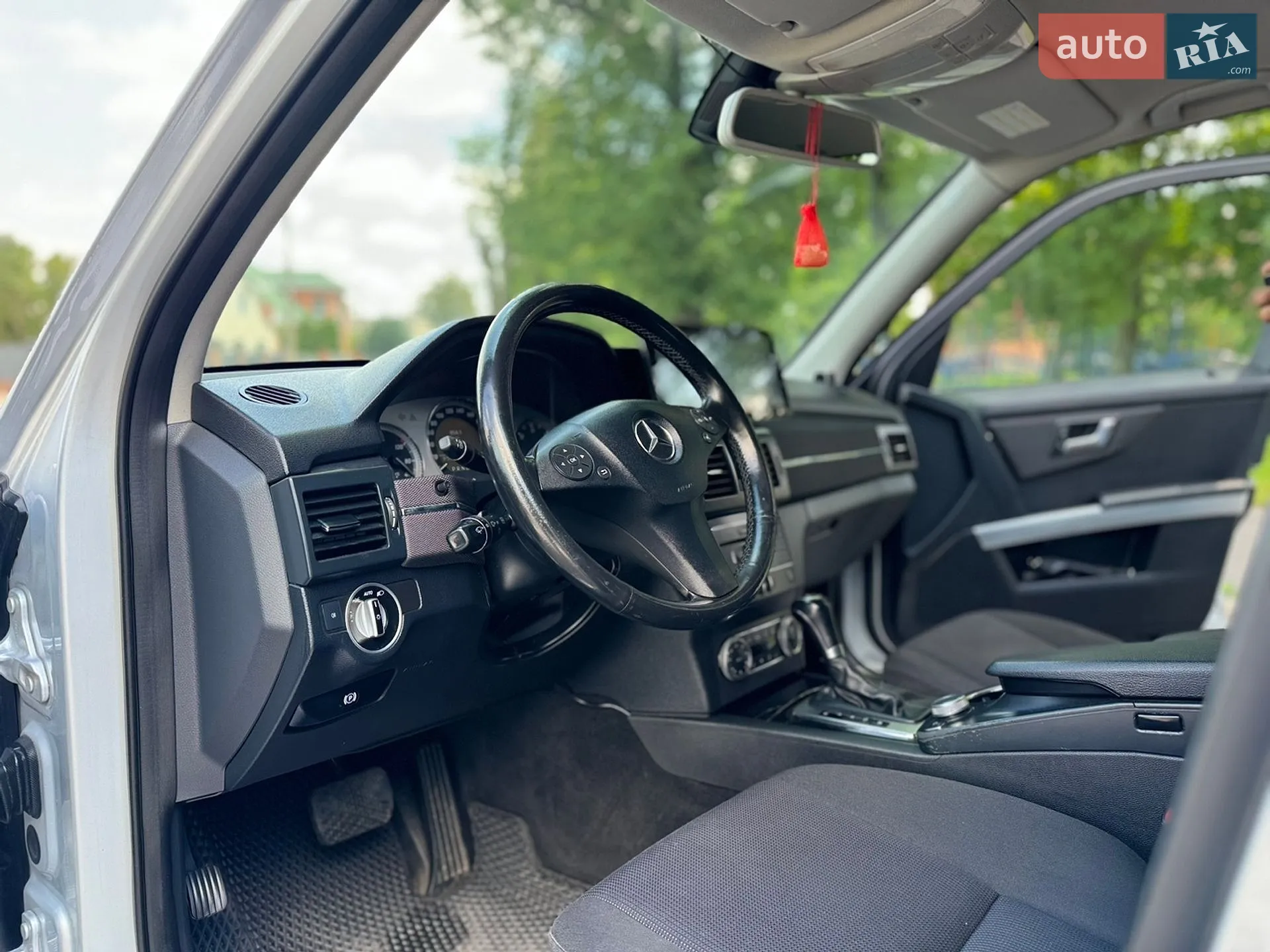 2011 Mercedes-Benz GLK-klasse - мініатюра 27
