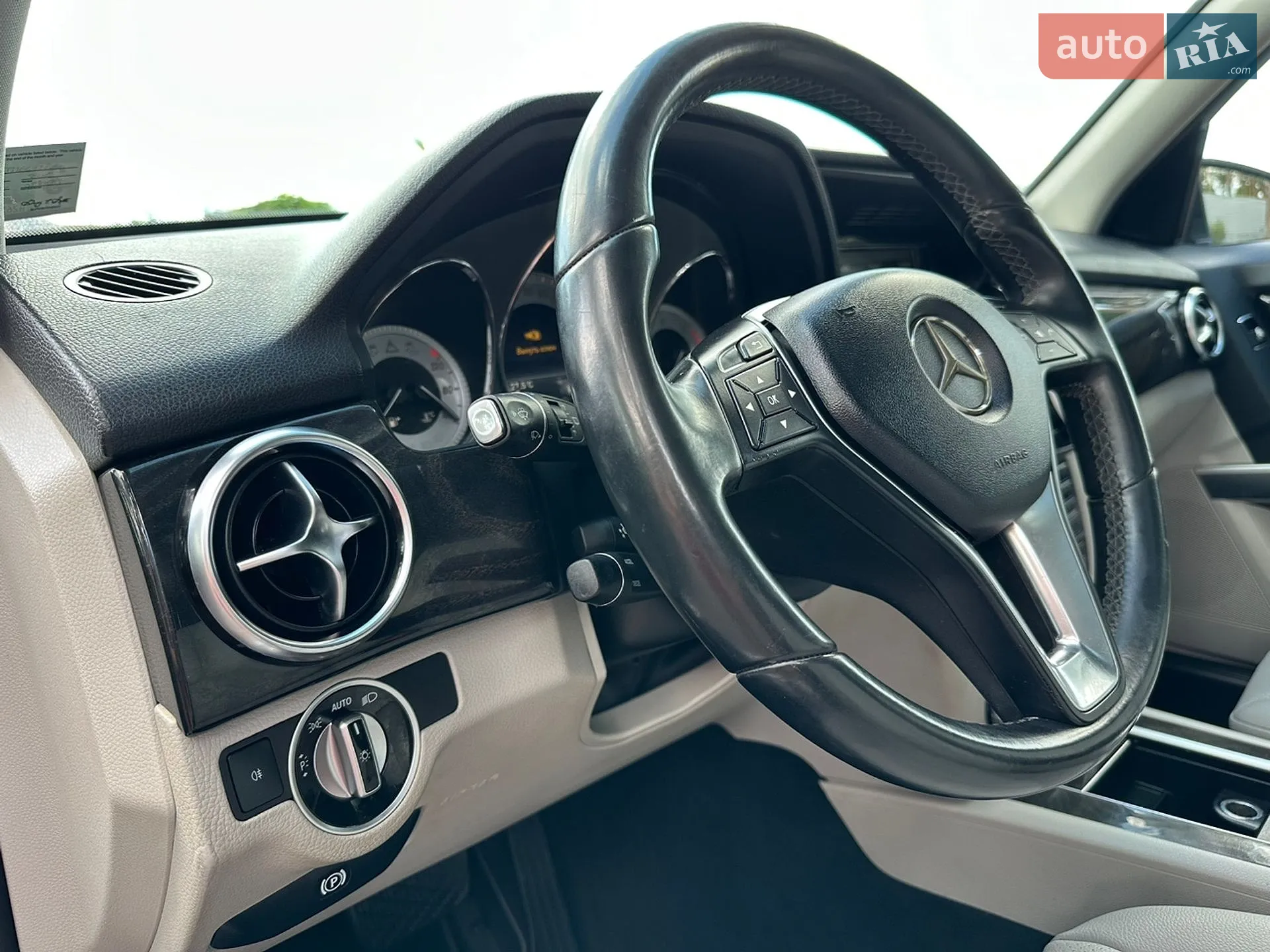 2015 Mercedes-Benz GLK-klasse - мініатюра 35