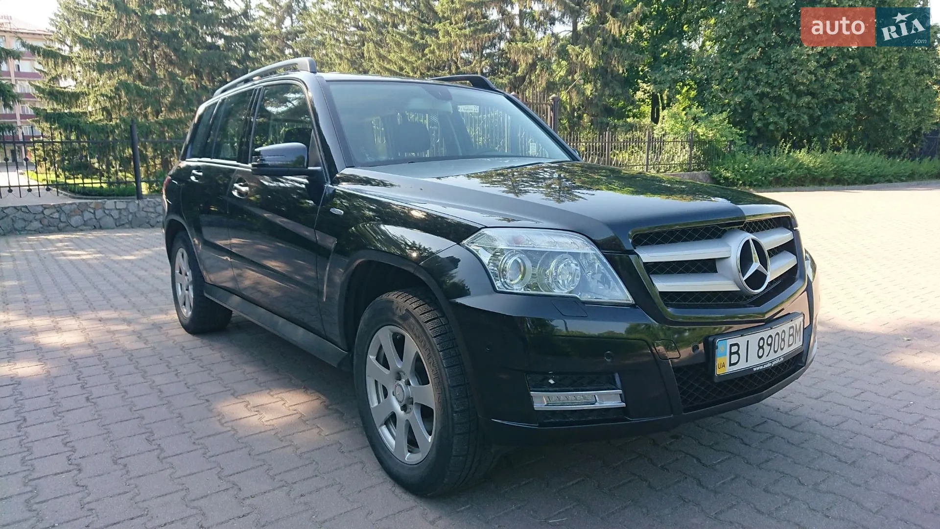 2010 Mercedes-Benz GLK-klasse - мініатюра 2