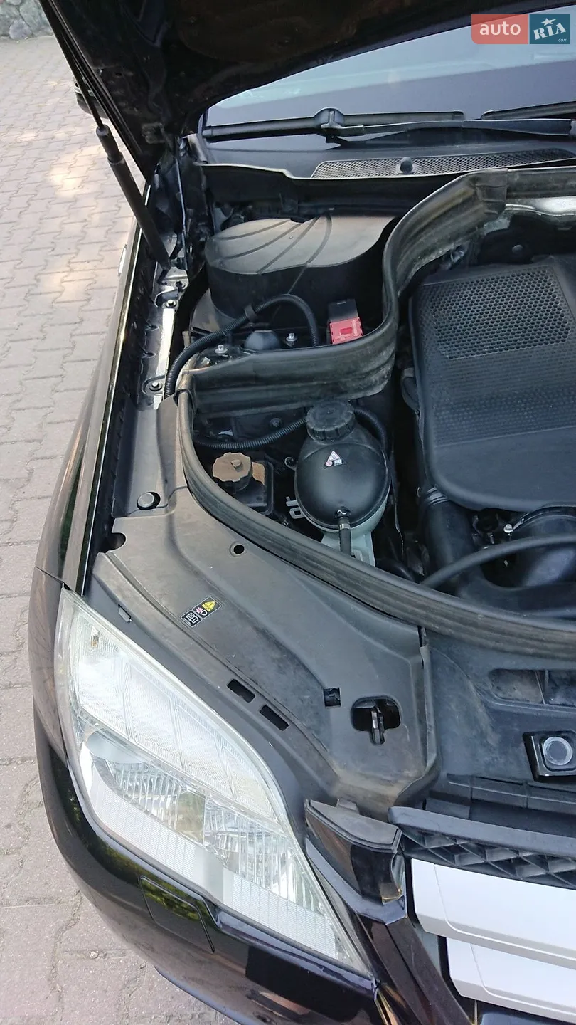 2010 Mercedes-Benz GLK-klasse - мініатюра 21