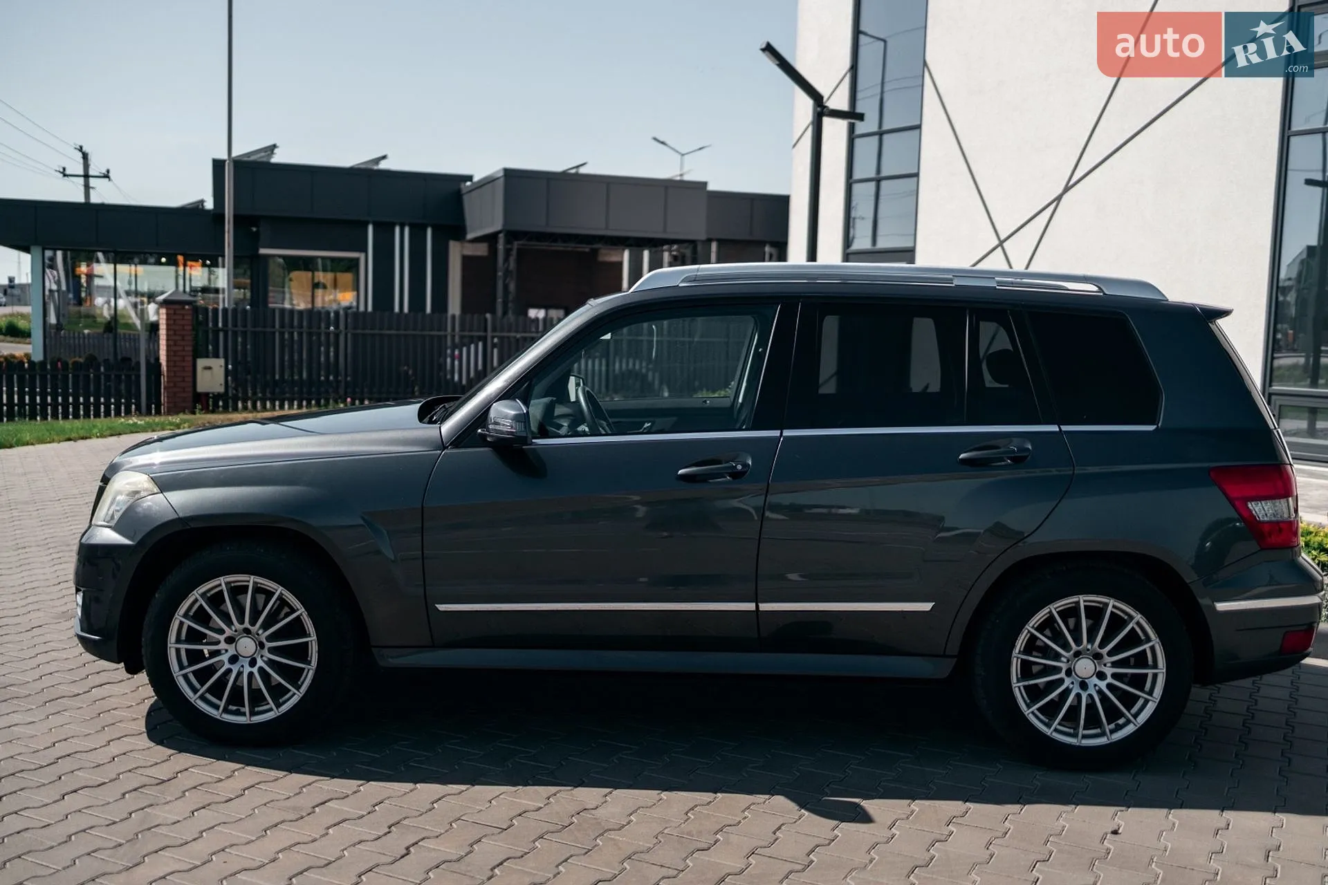 2010 Mercedes-Benz GLK-klasse - мініатюра 4