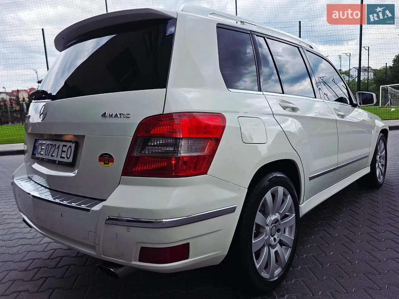 2011 Mercedes-Benz GLK-klasse - мініатюра 12