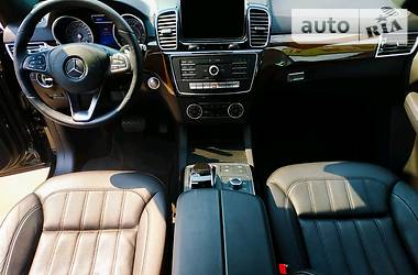 Позашляховик / Кросовер Mercedes-Benz GLS-Class 2018 в 
