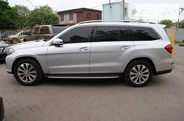Позашляховик / Кросовер Mercedes-Benz GLS-Class 2017 в 