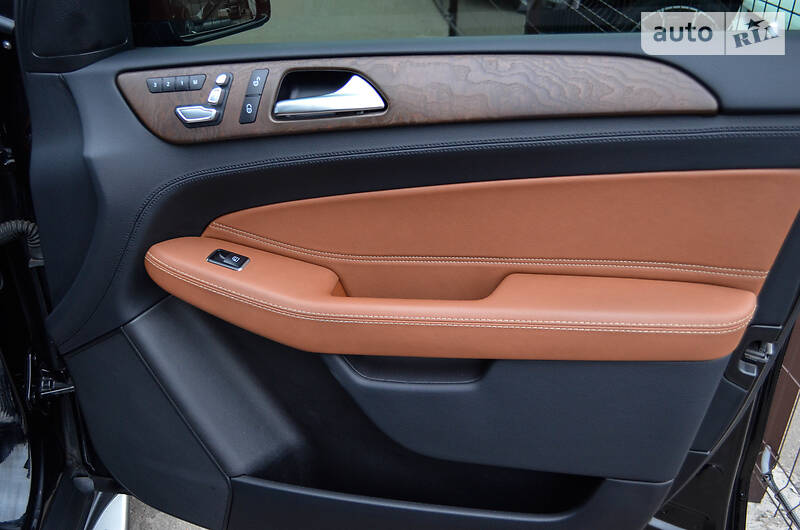 Позашляховик / Кросовер Mercedes-Benz GLS-Class 2016 в Києві фото 35 Позашляховик / Кросовер Mercedes-Benz GLS-Class 2016 в Києві