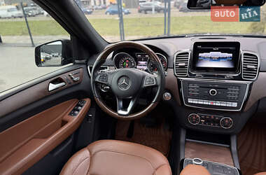 Внедорожник / Кроссовер Mercedes-Benz GLS-Class 2017 в 