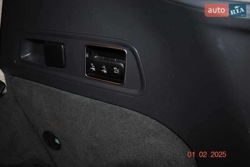 Внедорожник / Кроссовер Mercedes-Benz GLS-Class 2020 в Львове фото 25 Внедорожник / Кроссовер Mercedes-Benz GLS-Class 2020 в Львове