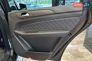 Позашляховик / Кросовер Mercedes-Benz GLS-Class 2016 в 