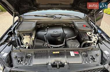 Позашляховик / Кросовер Mercedes-Benz GLS-Class 2021 в 