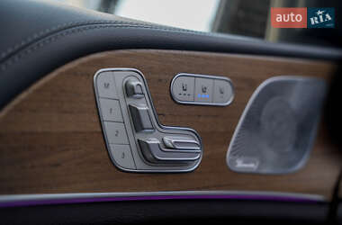 Позашляховик / Кросовер Mercedes-Benz GLS-Class 2019 в 