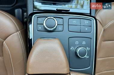 Позашляховик / Кросовер Mercedes-Benz GLS-Class 2017 в 
