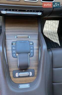 Позашляховик / Кросовер Mercedes-Benz GLS-Class 2022 в 