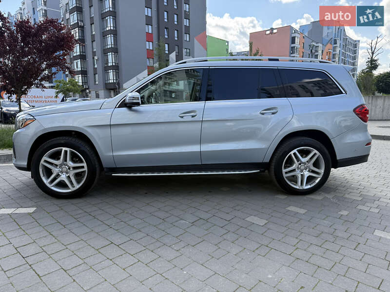 Позашляховик / Кросовер Mercedes-Benz GLS-Class 2016 в 