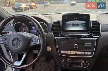 Внедорожник / Кроссовер Mercedes-Benz GLS-Class 2017 в 
