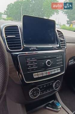 Внедорожник / Кроссовер Mercedes-Benz GLS-Class 2017 в 