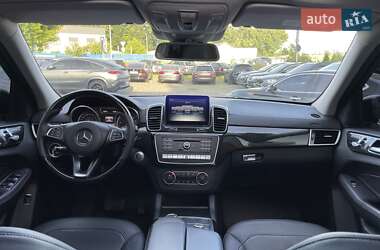 Позашляховик / Кросовер Mercedes-Benz GLS-Class 2016 в 