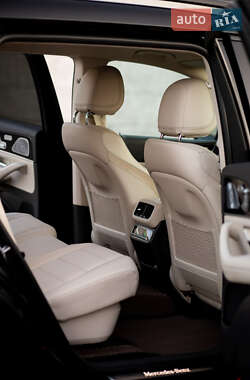 Внедорожник / Кроссовер Mercedes-Benz GLS-Class 2020 в 