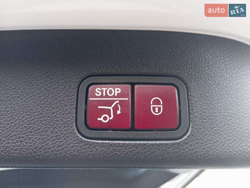 Внедорожник / Кроссовер Mercedes-Benz GLS-Class 2017 в Киеве