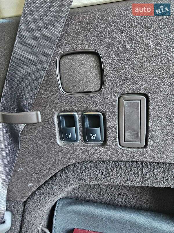 Позашляховик / Кросовер Mercedes-Benz GLS-Class 2018 в Києві фото 27 Позашляховик / Кросовер Mercedes-Benz GLS-Class 2018 в Києві