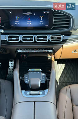 Внедорожник / Кроссовер Mercedes-Benz GLS-Class 2023 в 