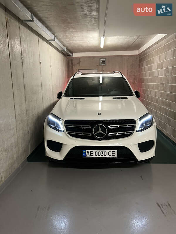 Mercedes-Benz GLS-Class 2018