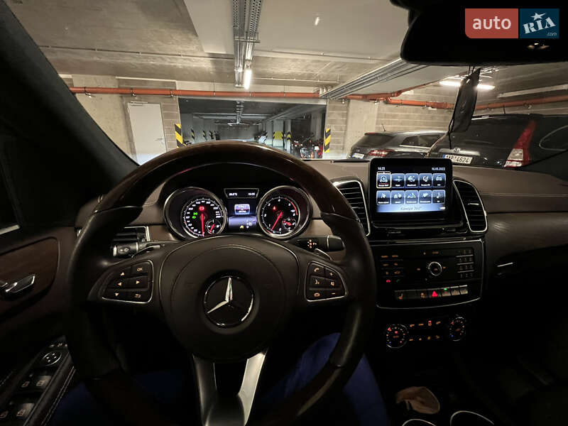 Внедорожник / Кроссовер Mercedes-Benz GLS-Class 2018 в Днепре фото 9 Внедорожник / Кроссовер Mercedes-Benz GLS-Class 2018 в Днепре