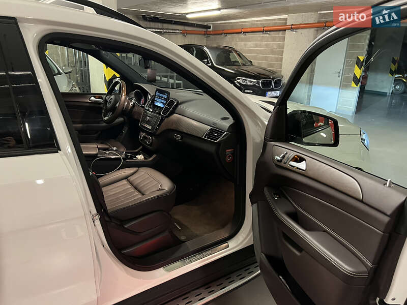 Внедорожник / Кроссовер Mercedes-Benz GLS-Class 2018 в Днепре фото 11 Внедорожник / Кроссовер Mercedes-Benz GLS-Class 2018 в Днепре