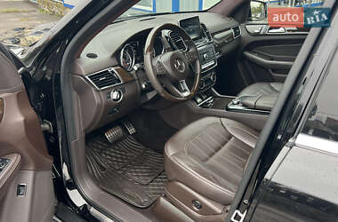 Внедорожник / Кроссовер Mercedes-Benz GLS-Class 2017 в 