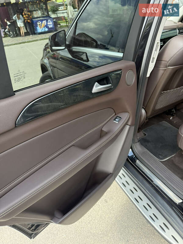 Внедорожник / Кроссовер Mercedes-Benz GLS-Class 2016 в Софиевской Борщаговке