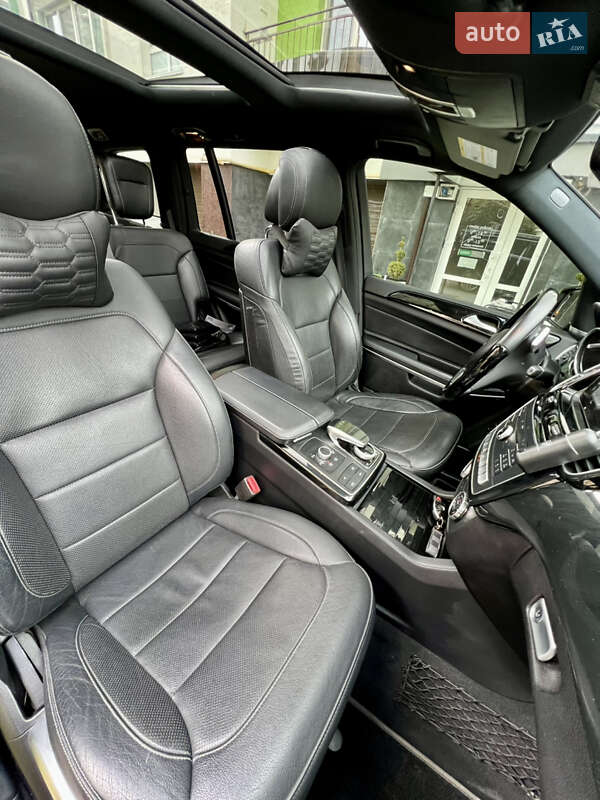 Внедорожник / Кроссовер Mercedes-Benz GLS-Class 2017 в Ивано-Франковске фото 12 Внедорожник / Кроссовер Mercedes-Benz GLS-Class 2017 в Ивано-Франковске
