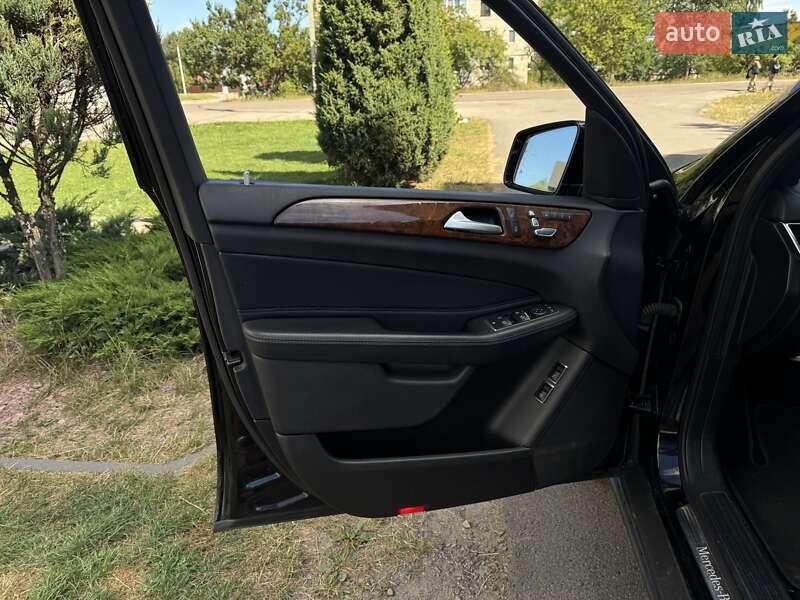 Внедорожник / Кроссовер Mercedes-Benz GLS-Class 2017 в Ровно