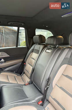 Позашляховик / Кросовер Mercedes-Benz GLS-Class 2021 в 