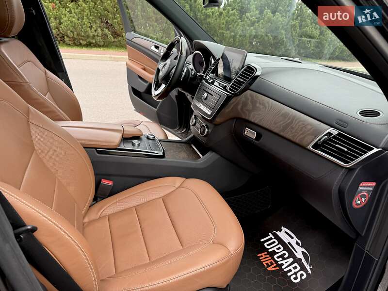 Внедорожник / Кроссовер Mercedes-Benz GLS-Class 2017 в Киеве фото 35 Внедорожник / Кроссовер Mercedes-Benz GLS-Class 2017 в Киеве