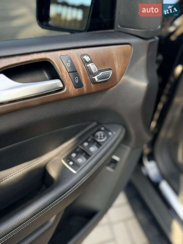 Позашляховик / Кросовер Mercedes-Benz GLS-Class 2016 в Дніпрі