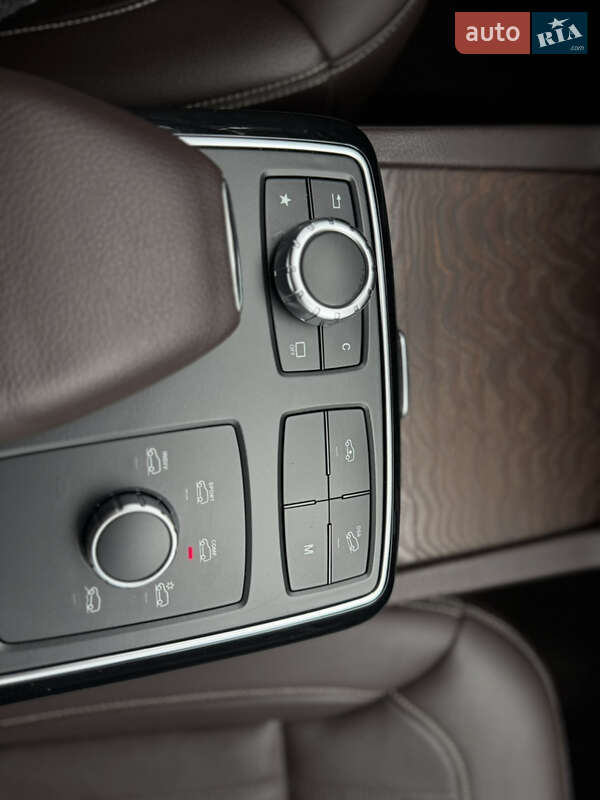 Позашляховик / Кросовер Mercedes-Benz GLS-Class 2017 в Києві фото 29 Позашляховик / Кросовер Mercedes-Benz GLS-Class 2017 в Києві